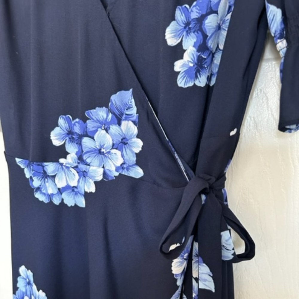 ❌️SOLD❌️ FLORAL DRESS - Picture 4 of 4